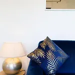 Apartament D Exception Avec Terrasse, Jacuzzi, Vue Mer, Parking, En Plein Coeur Du Village De *