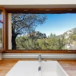 Apartament D Exception Avec Terrasse, Jacuzzi, Vue Mer, Parking, En Plein Coeur Du Village De *