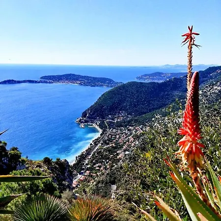 D Exception Avec Terrasse, Jacuzzi, Vue Mer, Parking, En Plein Coeur Du Village De * Èze
