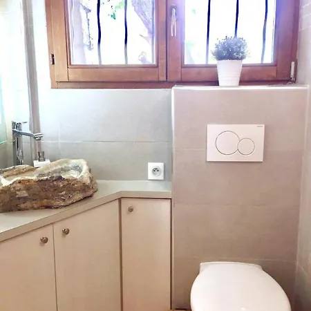 D Exception Avec Terrasse, Jacuzzi, Vue Mer, Parking, En Plein Coeur Du Village De *